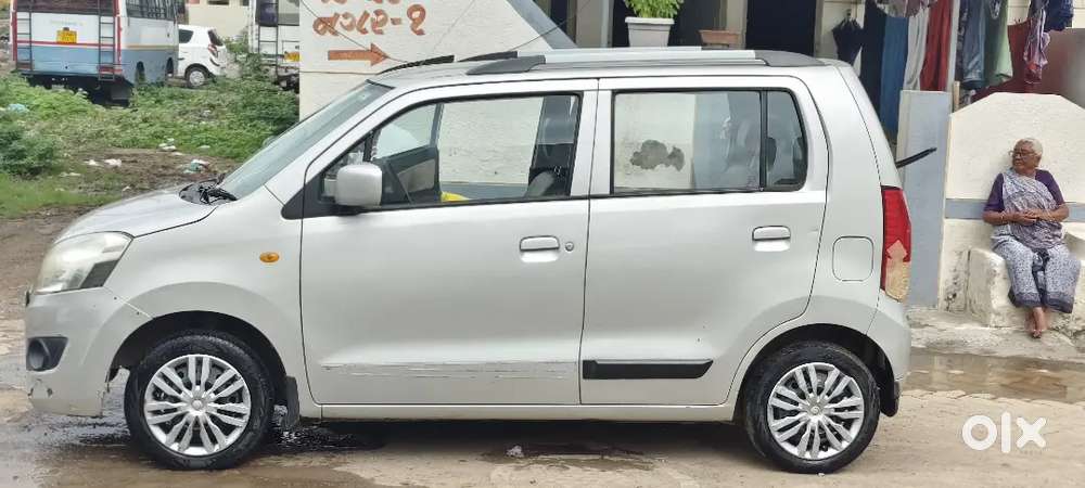 Maruti Suzuki Wagon R 2015 Hybrid With 129000 Km Driven