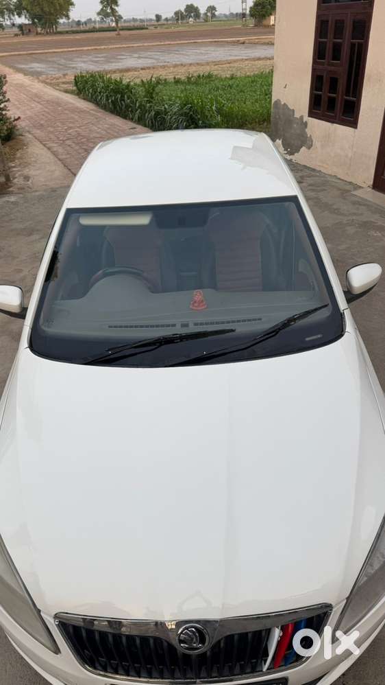 Skoda Rapid Elegance 2014 Diesel