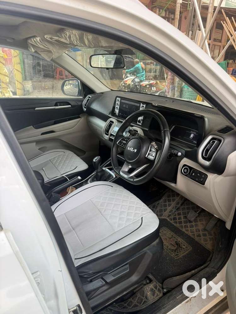 Kia Petrol Car 2025