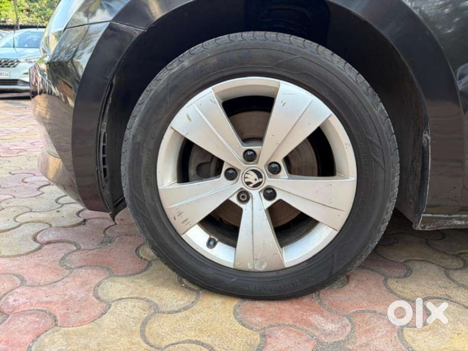 Skoda Superb Style 1.8, 2016, Petrol