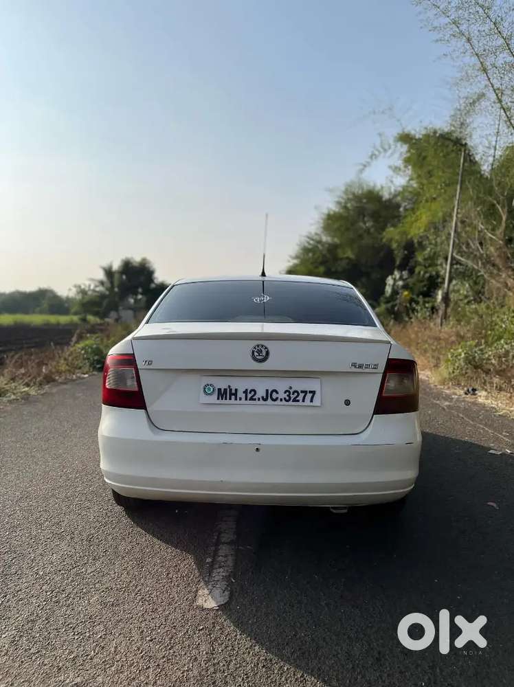 Skoda Rapid 2012