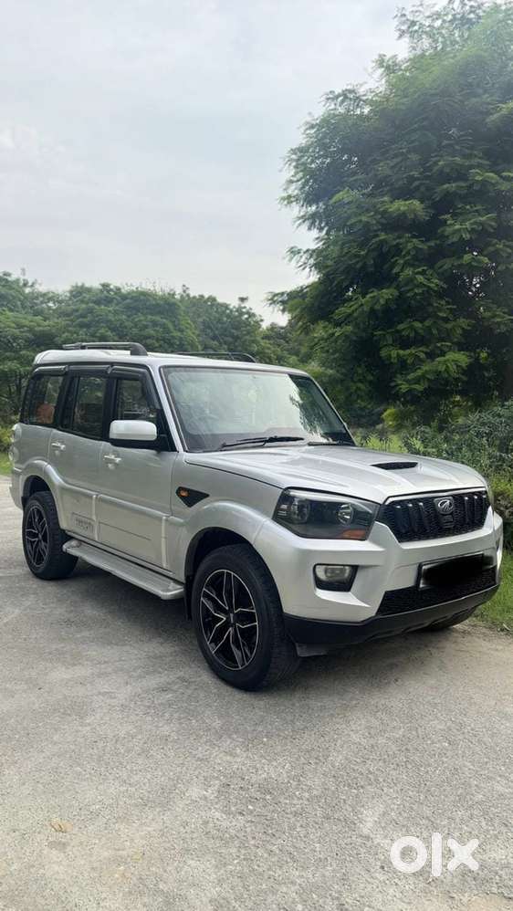 Mahindra Scorpio Diesel 2016