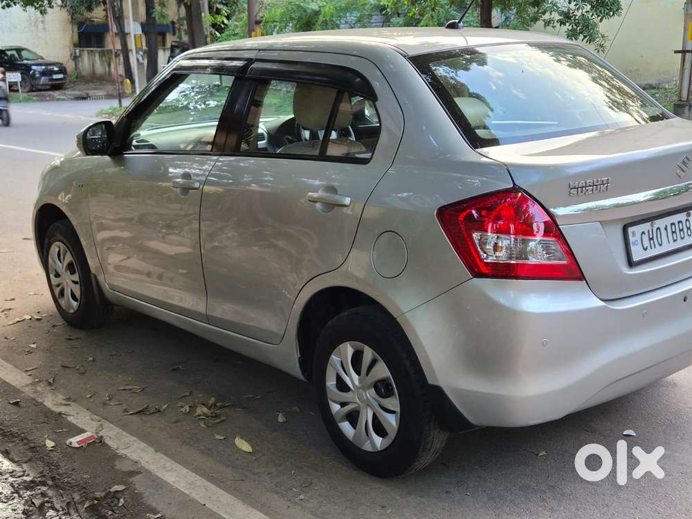 Maruti Suzuki Swift Dzire 1.2 Vxi Bsiv, 2015, Petrol