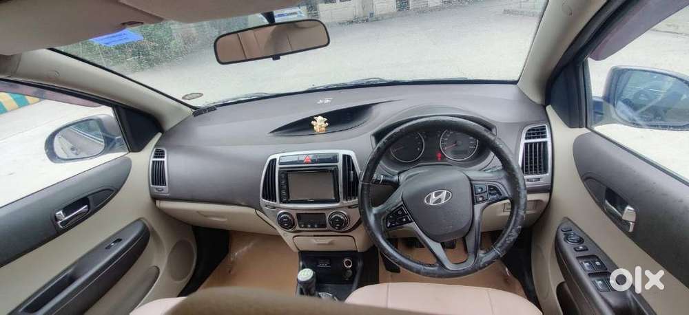 Hyundai I20 Sportz 1.2 Bs-iv, 2014, Petrol