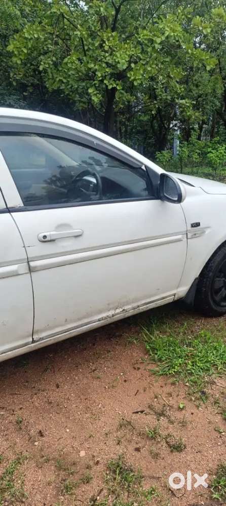 Hyundai Verna Crdi Sx 2009