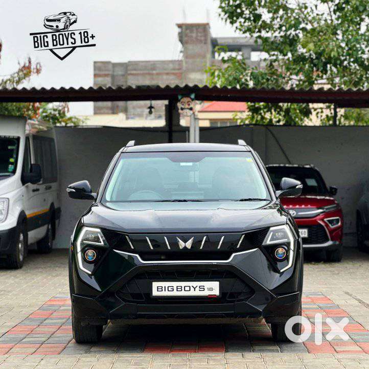 Mahindra Xuv 3xo Ax5 Ds Mt, 2024, Diesel