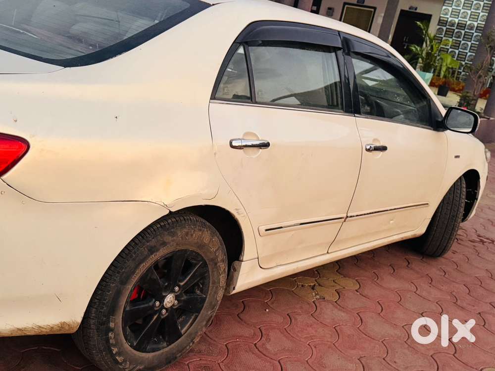 Toyota Corolla Altis Single Hand Use Car Official Use Car