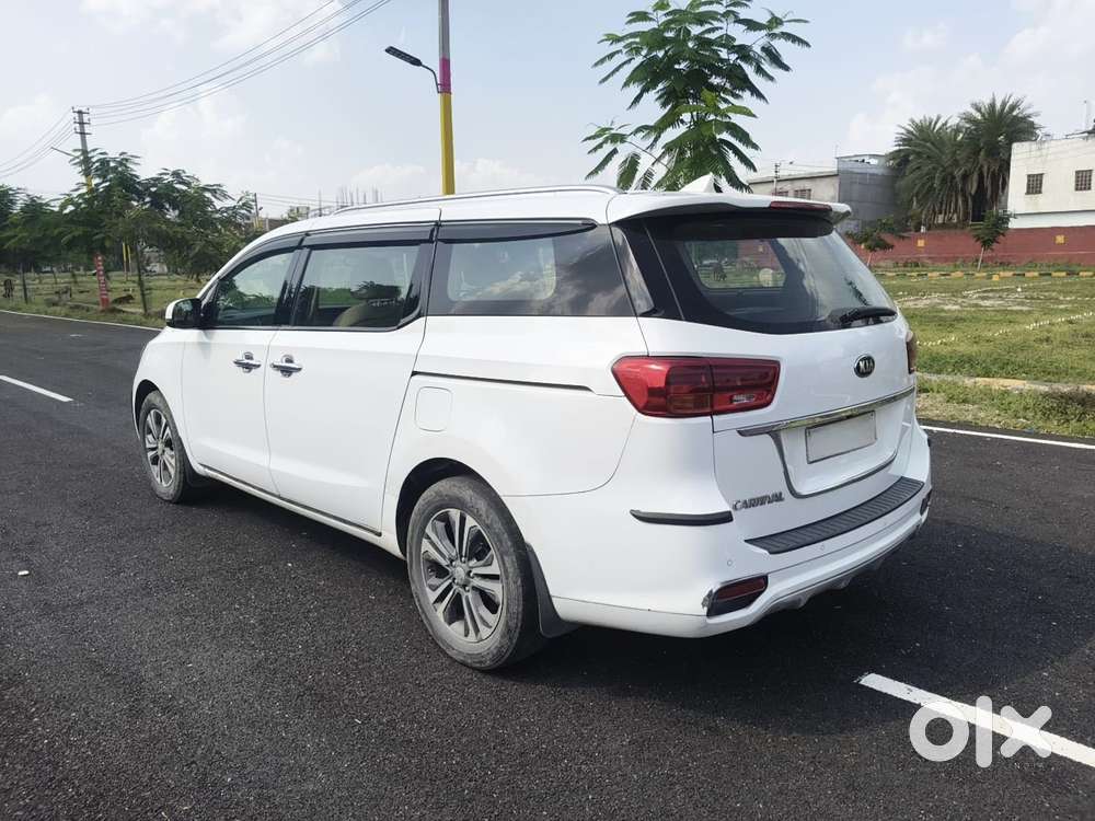 Kia Carnival Prestige, 2021, Diesel