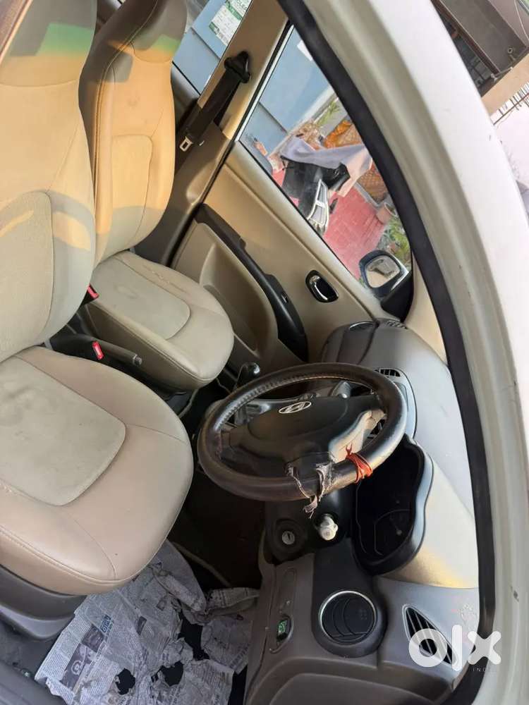 Hyundai I10 2013 Petrol 65000 Km Driven