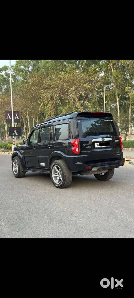 Mahindra Scorpio Classic