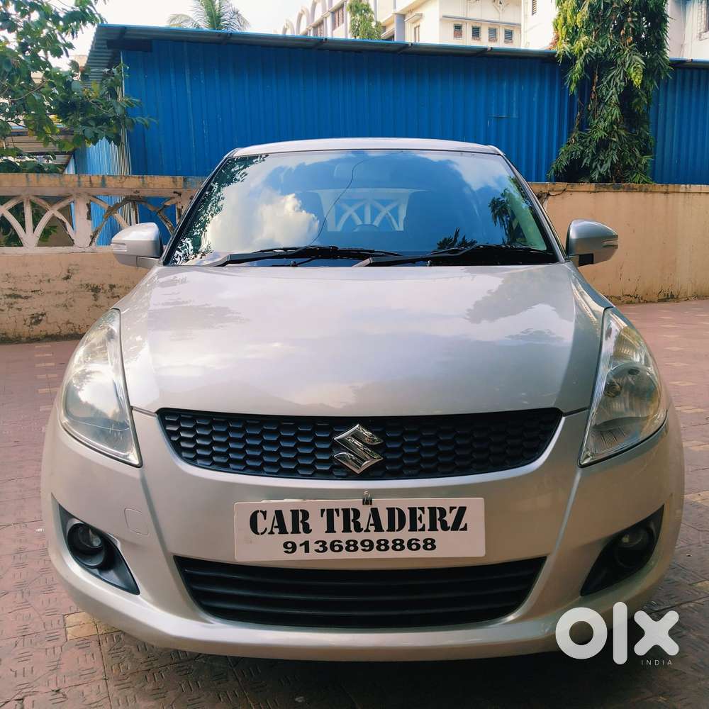Maruti Suzuki Swift Vxi Abs Bsiv, 2013, Petrol