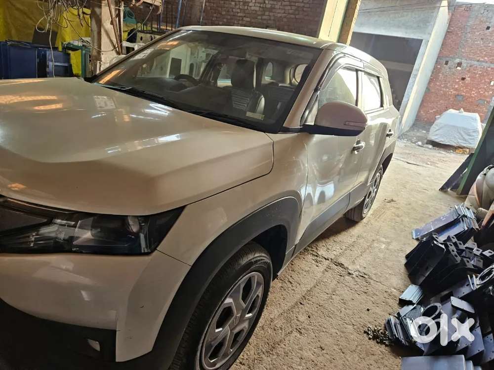 Less Driven Gaadi Mein Koi Bhi Kami Nahin Hai Showroom Condition