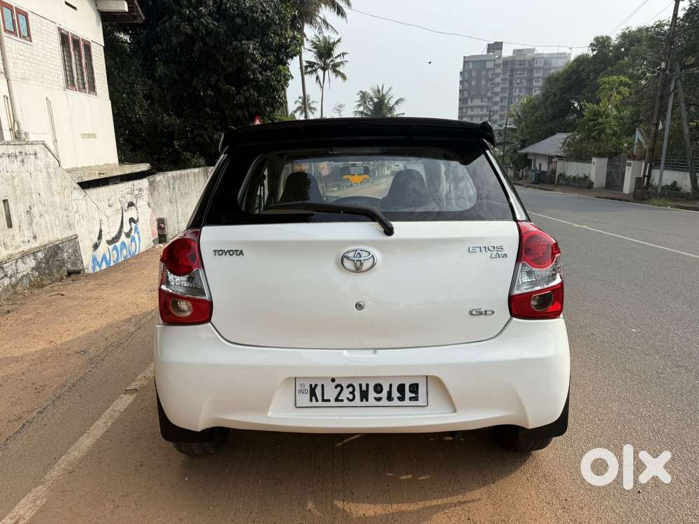 Toyota Etios Liva 2013-2014 G, 2013, Diesel