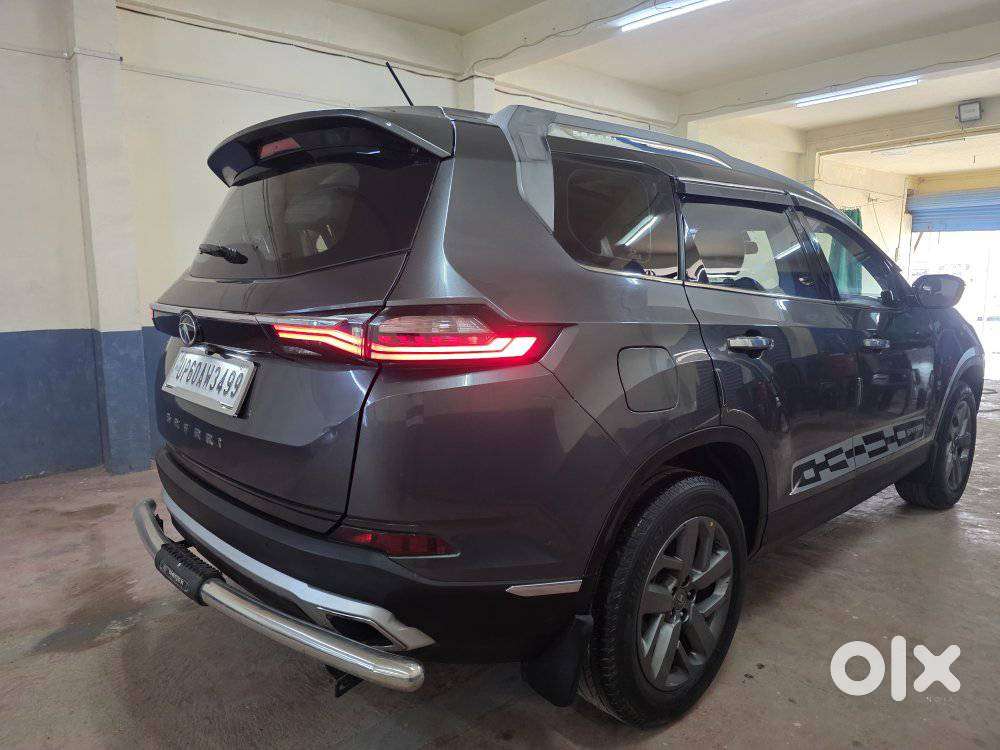 Tata Safari 2.0 Kryotec Xt Plus Dark Edition, 2022, Diesel