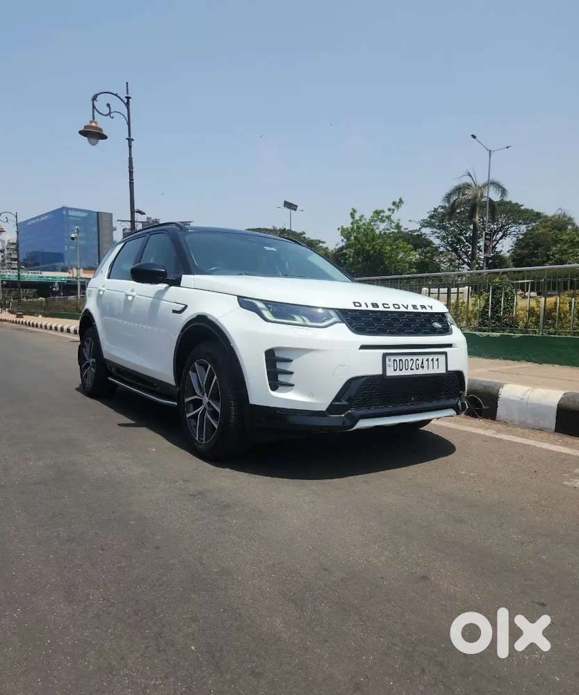 Land Rover Discovery 2025 Diesel 16000 Km Driven
