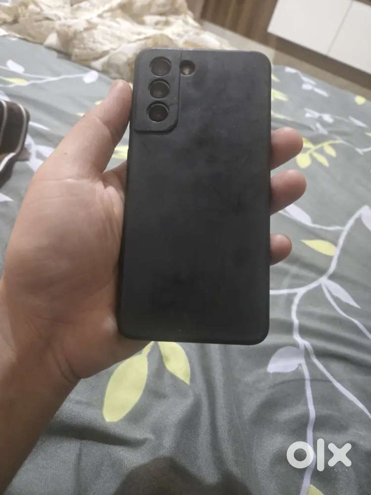 S21 dead phone .Parts available orginal screen
