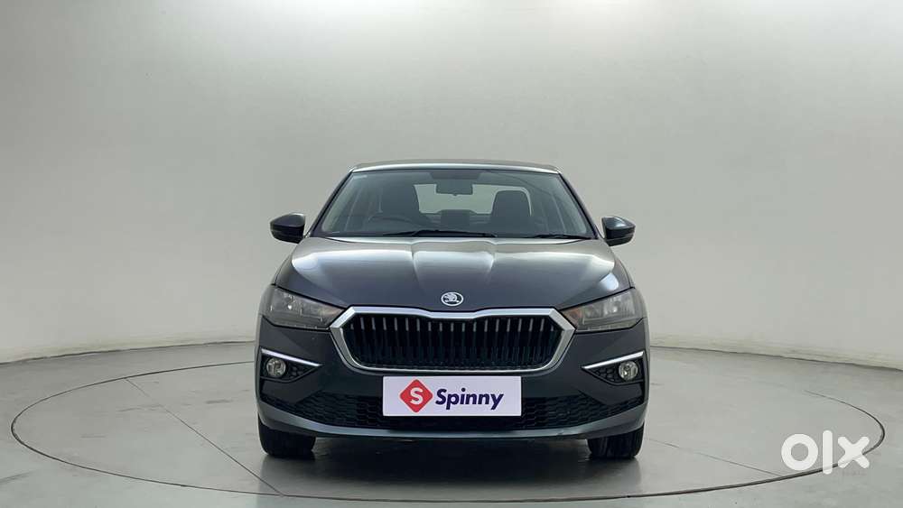 Skoda Slavia Ambition 1.0l Tsi At, 2022, Petrol
