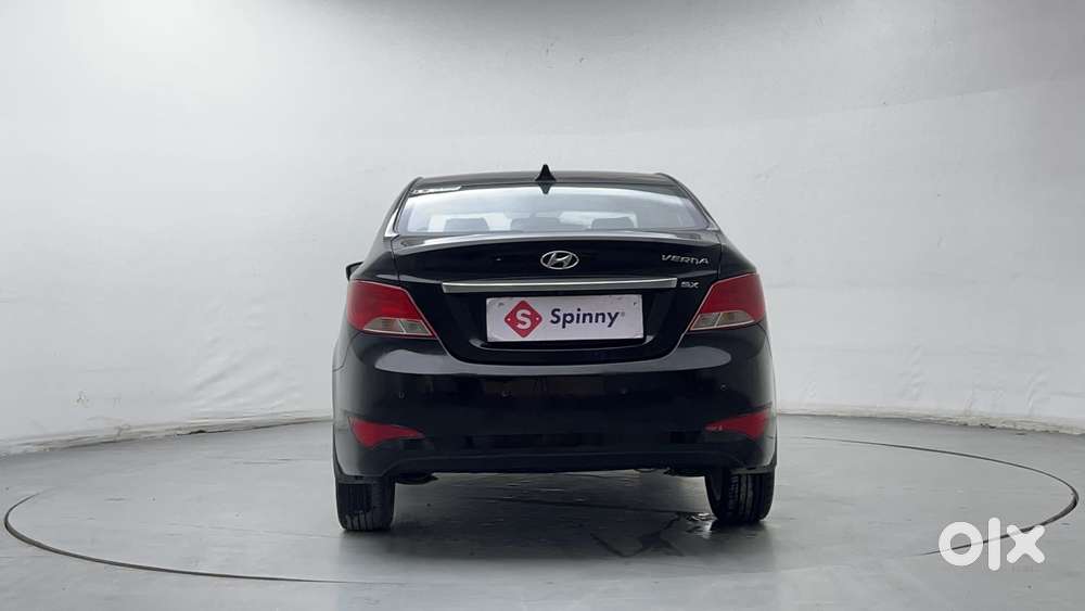 Hyundai Verna 1.6 Vtvt Sx, 2016, Petrol