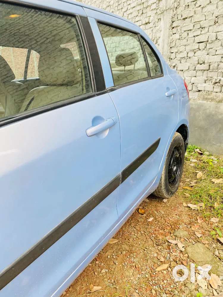 Maruti Suzuki Swift Dzire 2015 Petrol Manual
