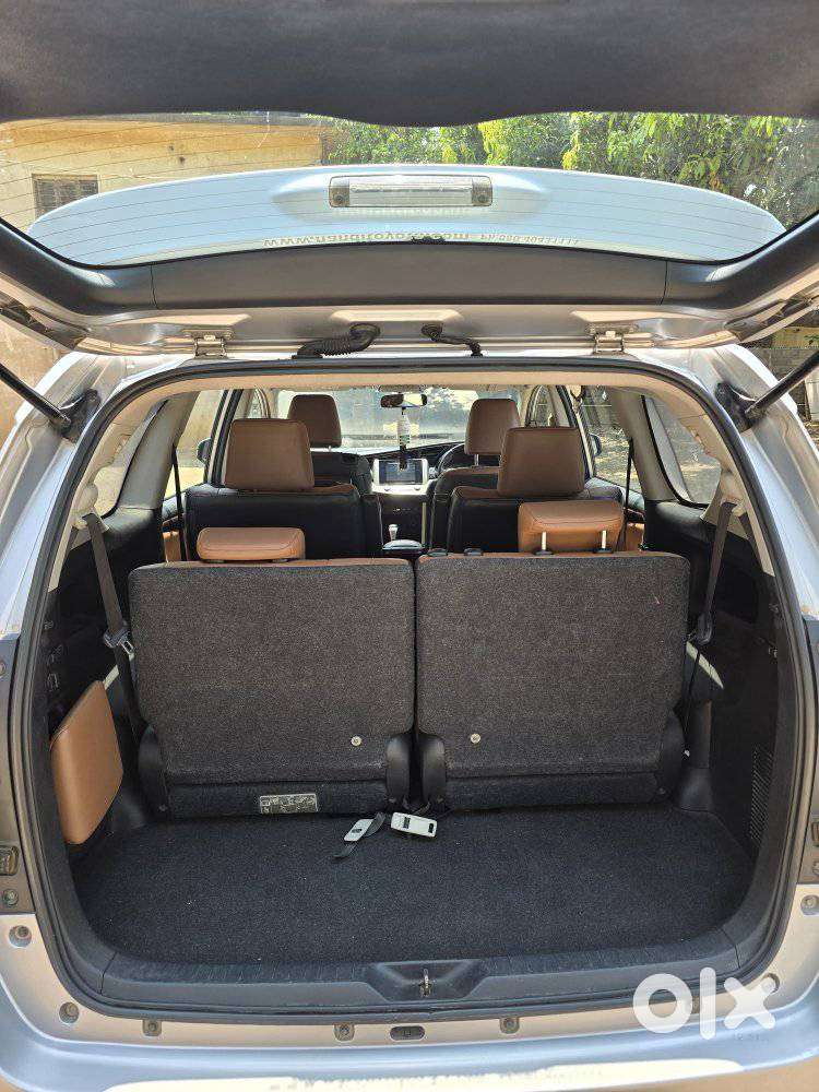 Toyota Innova Crysta 2.8 Zx At 7 Seater, 2018, Diesel