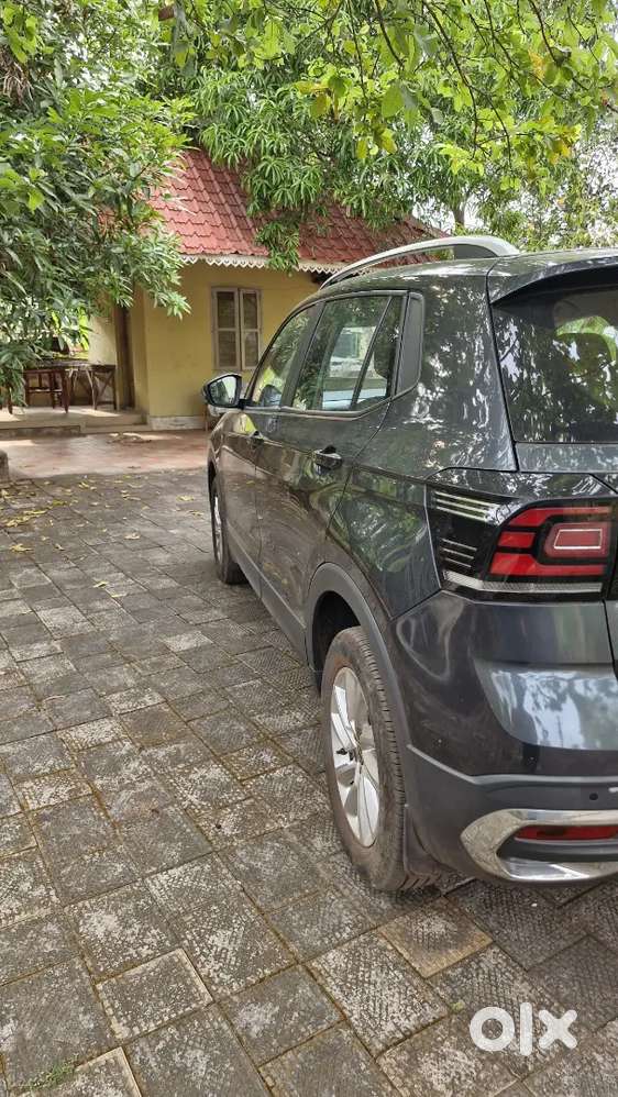 Volkswagen Taigun 2022 Petrol 9500 Km Driven