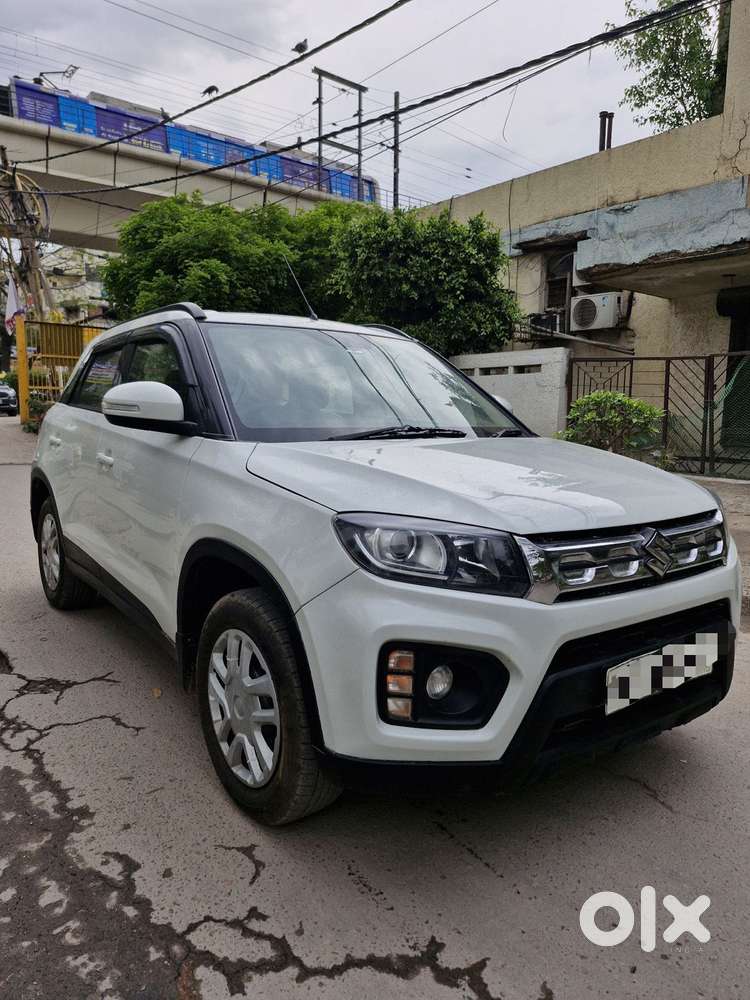 Maruti Suzuki Brezza 1.5 Lxi Smart Hybrid, 2021, Petrol