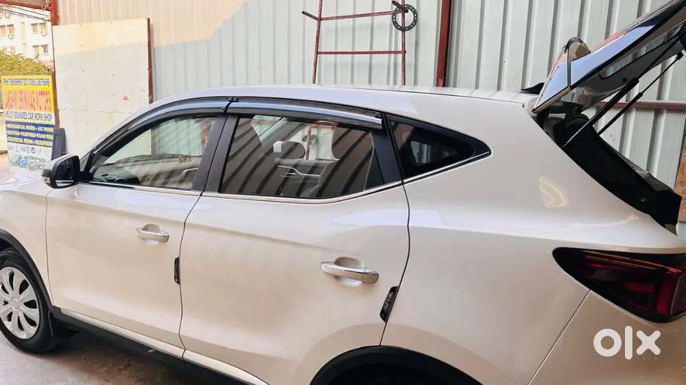 Mg Astor Facelift 2023 Petrol 23000 Km Driven