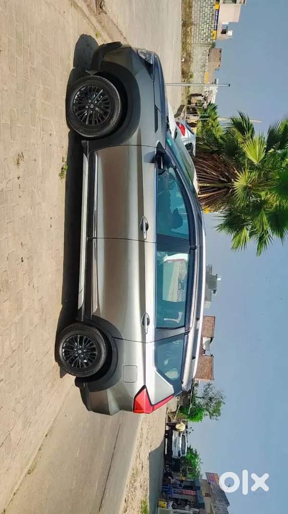 Maruti Suzuki Xl6 2021 Petrol Well Maintained