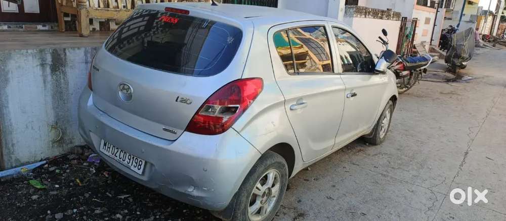 Hyundai I20 2012 Petrol 80000 Km Driven