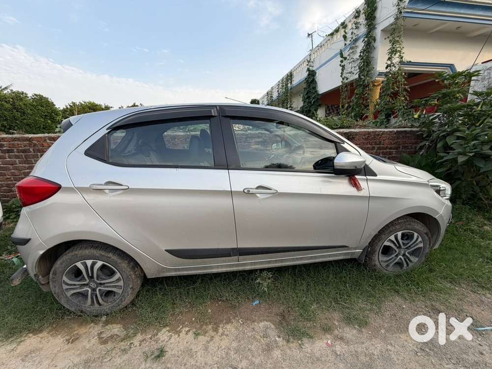 Tata Tiago Petrol 2019