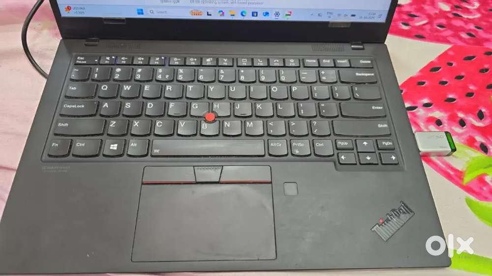 Lenovo X1 carbon