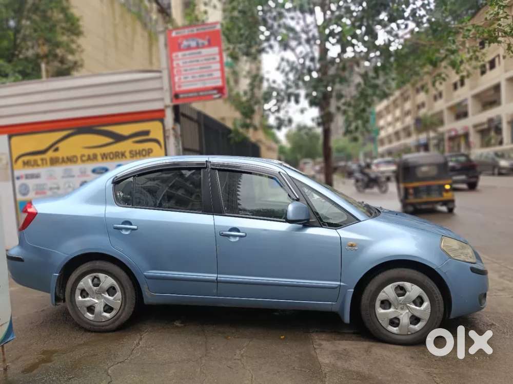 Maruti Suzuki Sx4 Zxi Automatic Bs-iv, 2010, Petrol