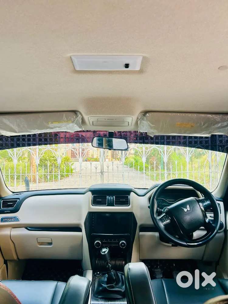 Mahindra Scorpio Classic S11 2024