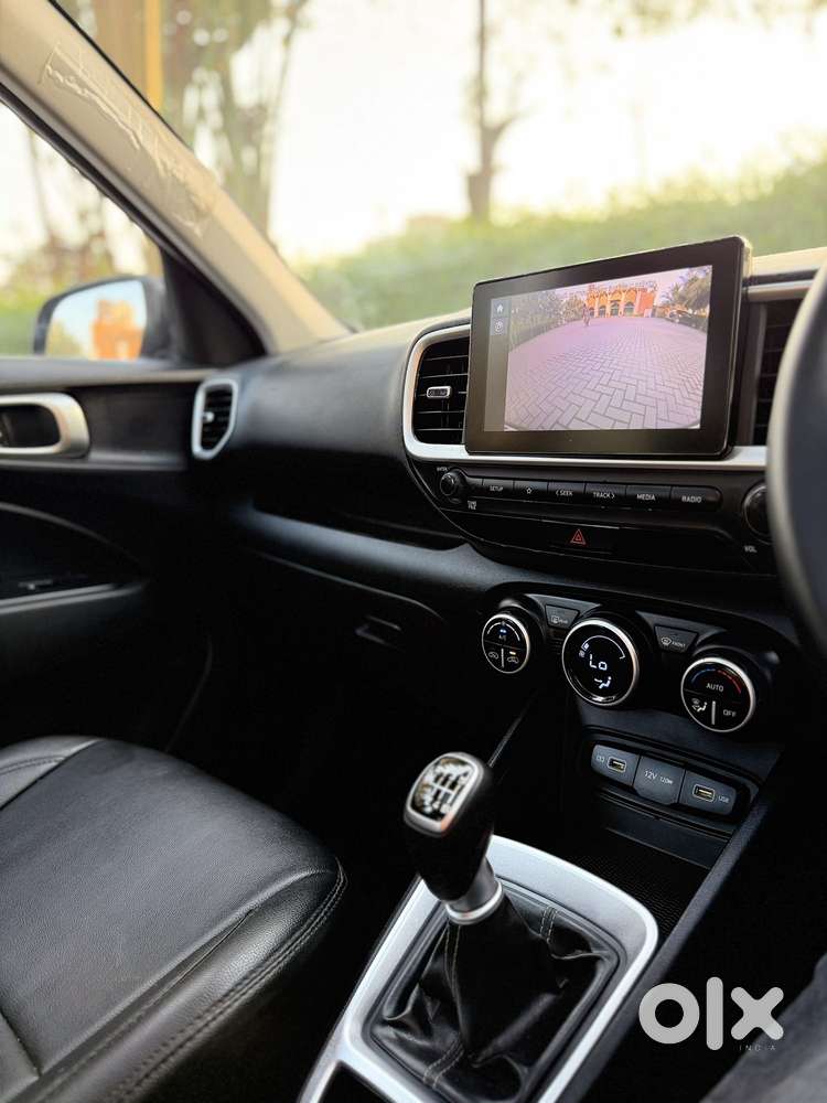 Hyundai Venue Sx Mt, 2021, Diesel