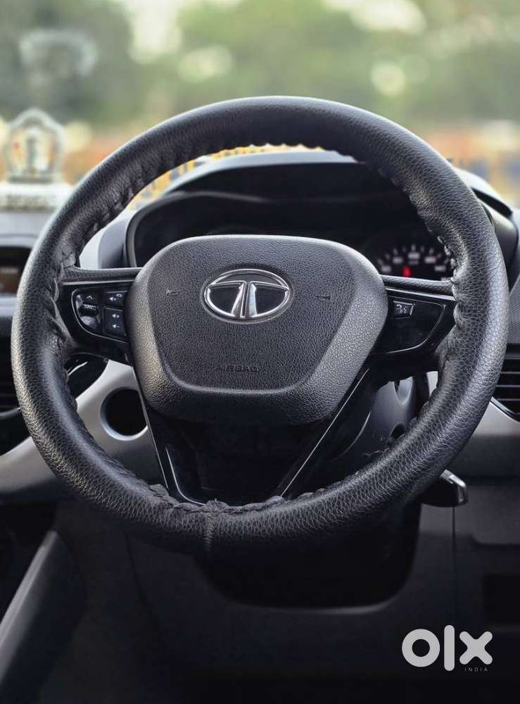 Tata Nexon 1.2 Revotron Xm (s), 2019, Petrol
