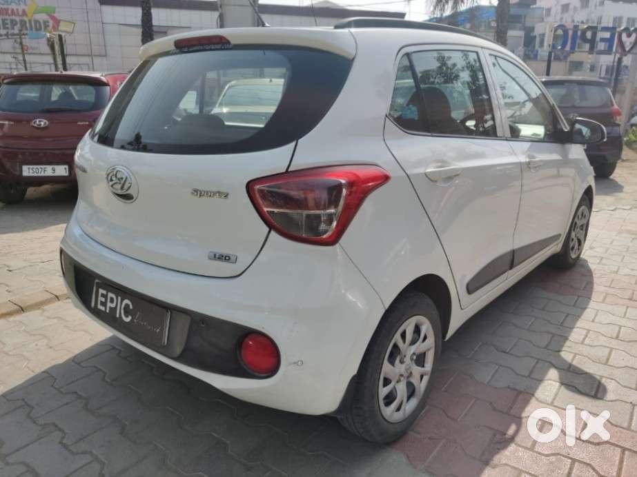 Hyundai Grand I10 Crdi Sportz, 2017, Diesel