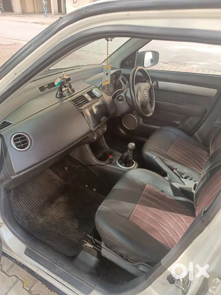 Maruti Suzuki Swift 2011 Petrol 80000 Km Driven