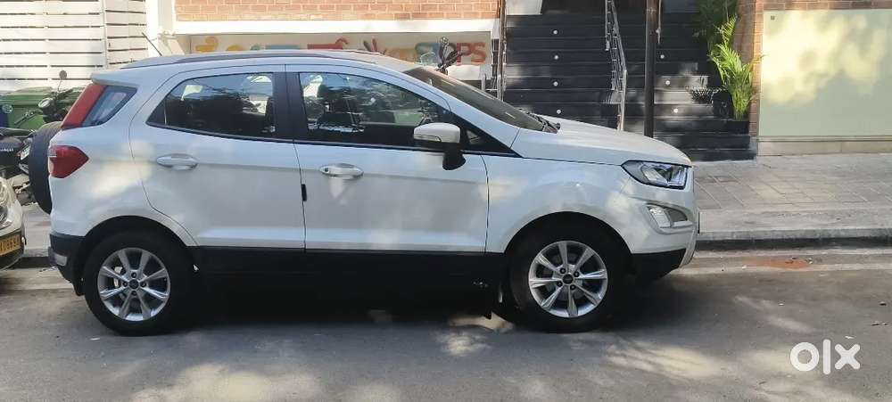 Ford Ecosport Titanium Diesel Powerfull Syalish  Well Maintained
