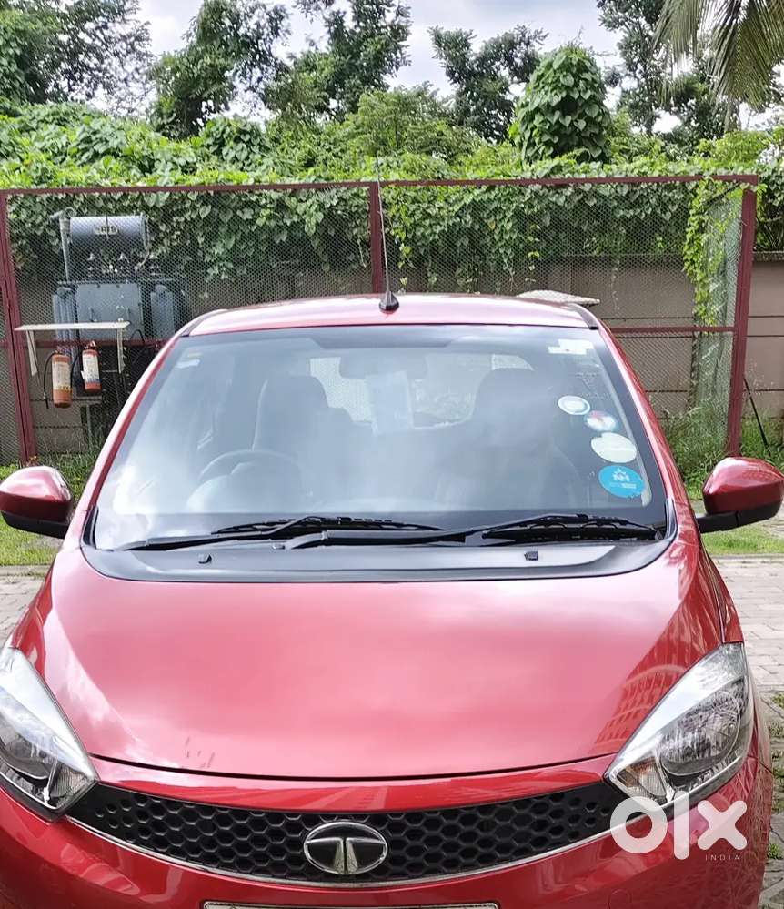 Tata Tiago Revotron 2016