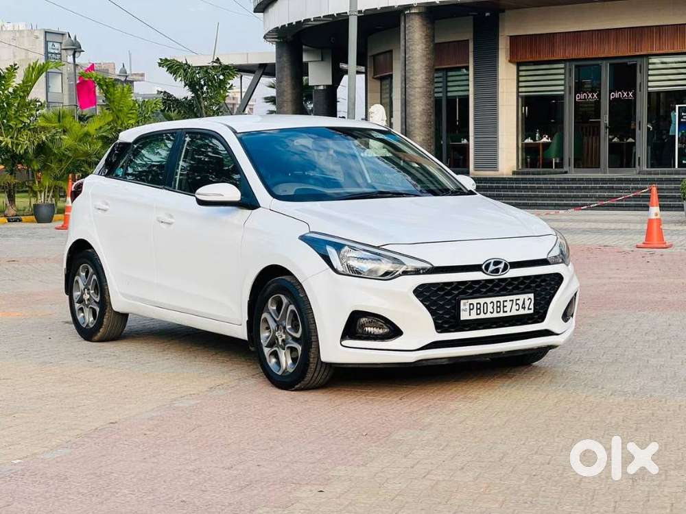 Hyundai Elite I20 Sportz (o) 1.2, 2020, Petrol