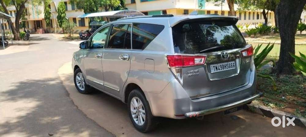 2016 Toyota Innova Crysta