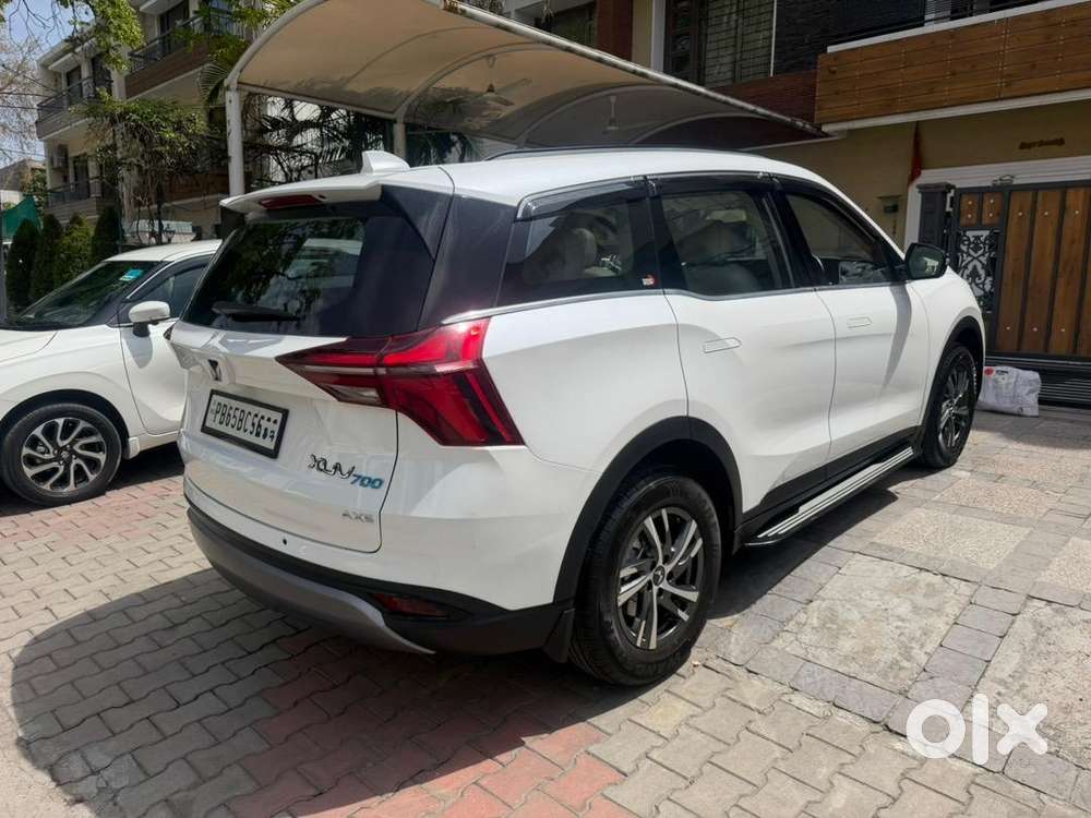 2022 Mahindra Xuv 700 Ax5 Automatic