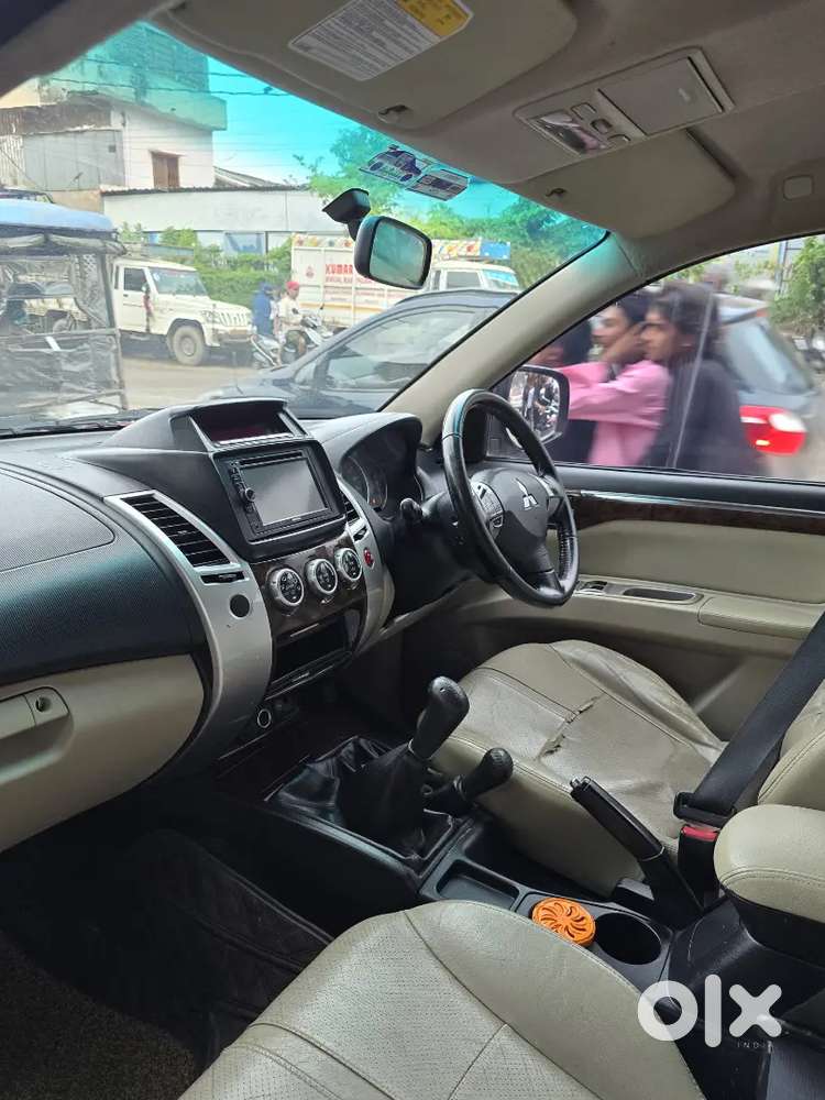 Mitsubishi Pajero Sport Limited 2016