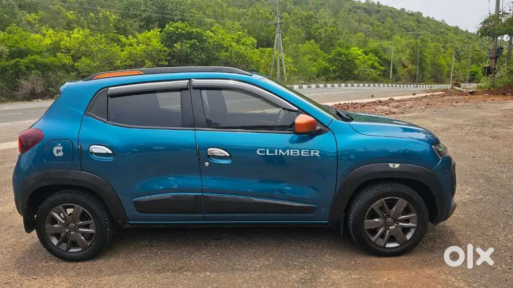 Automatic, Central Locking System,back Camera, New Tyres,ac,mint Car