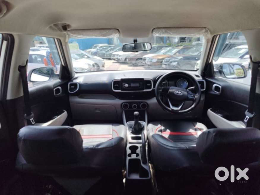 Hyundai Venue E 1.2 Petrol, 2022, Petrol