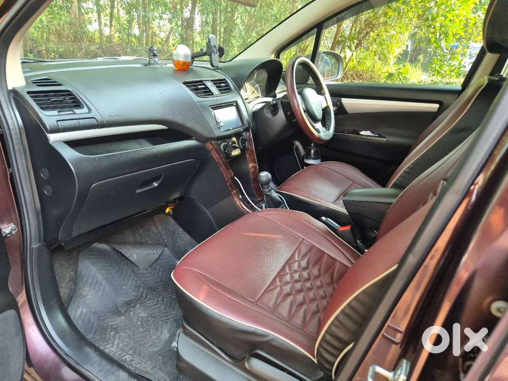 Eritga 2018 Limited Edition  Petrol 47000 Km Service History.