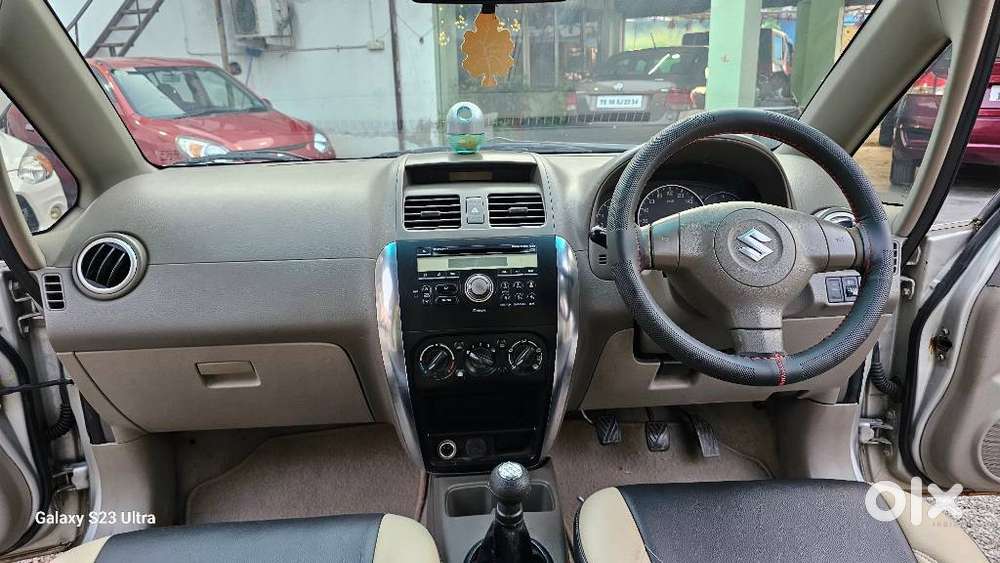 Maruti Suzuki Sx4 Vxi Bsiv, 2010, Petrol