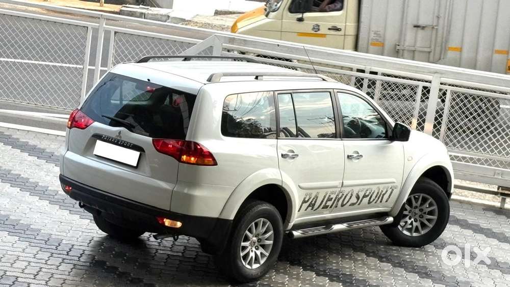 Mitsubishi Pajero Sport, 2012