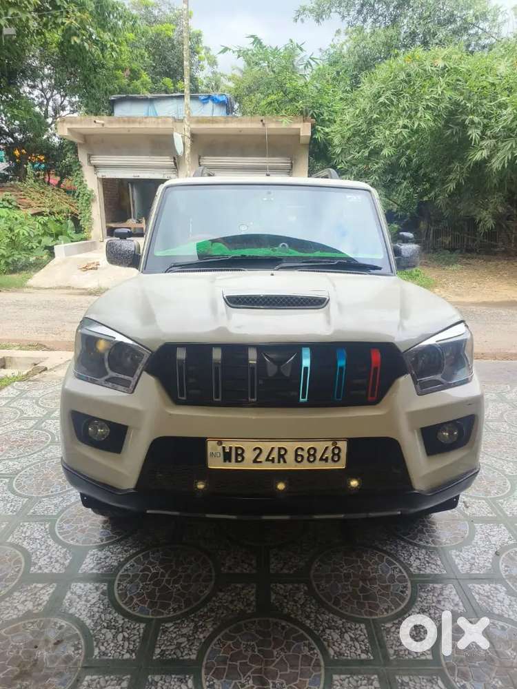 Mahindra Scorpio Classic 2014 Automatic Diesel