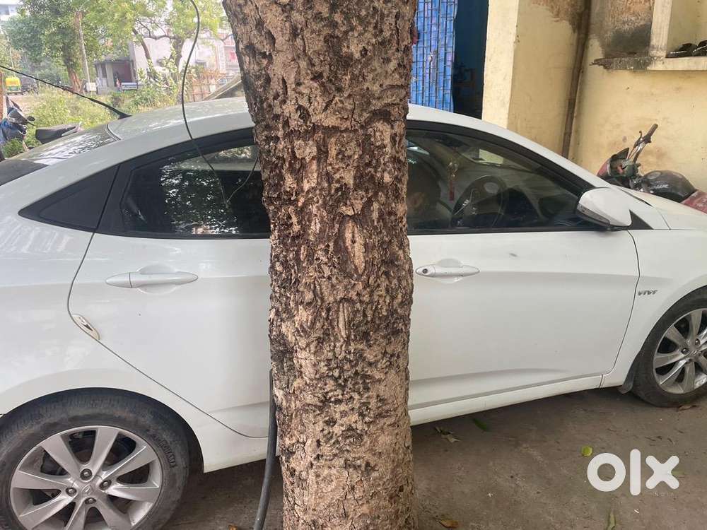 Hyundai Verna 2011 Petrol 38486 Km Driven